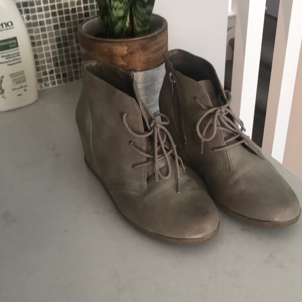 Wedge booties